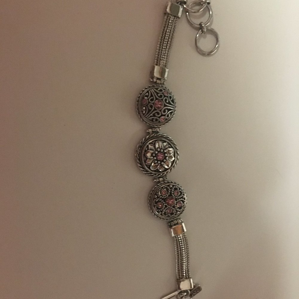 Ginger Snaps Bracelet w/ 3 Snaps - 290 $20 FIRM